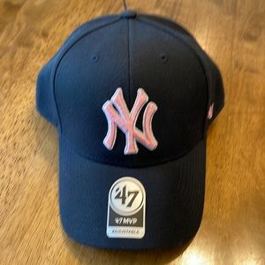 Yankees OSFA Pink logo hat